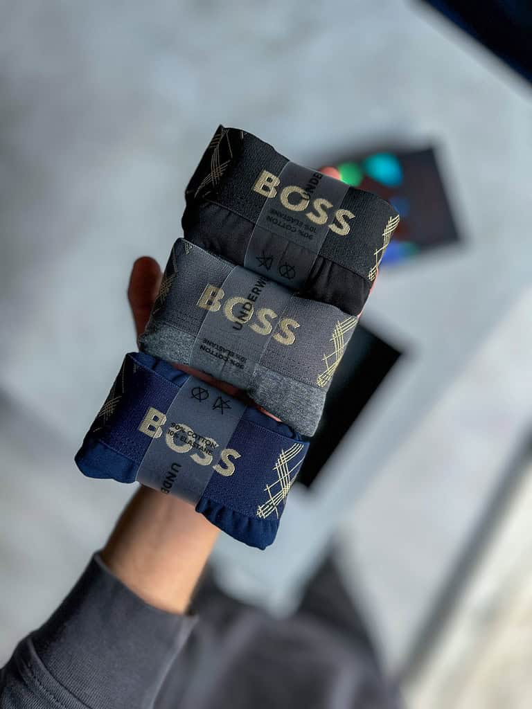 صفحه اصلی 84 شورت مردانه باکسر BOSS پک سه تایی Black