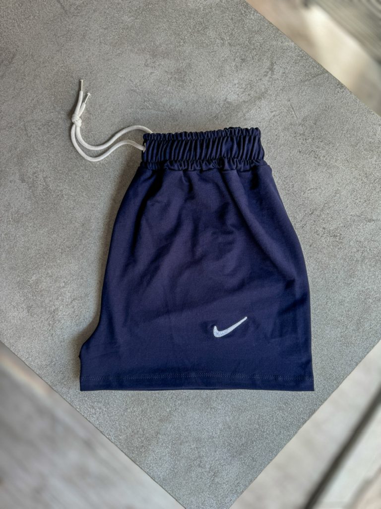 صفحه اصلی 50 شورتک گلدوزی نایک