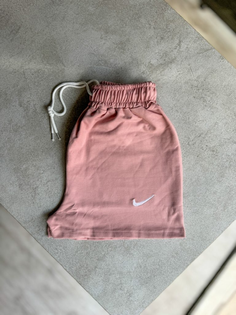 شورتک گلدوزی نایک