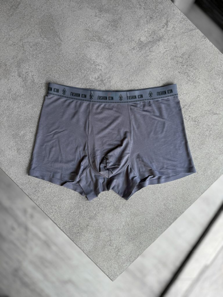 شورت مردانه پادار لیزری Fashion Icon برند Yashen