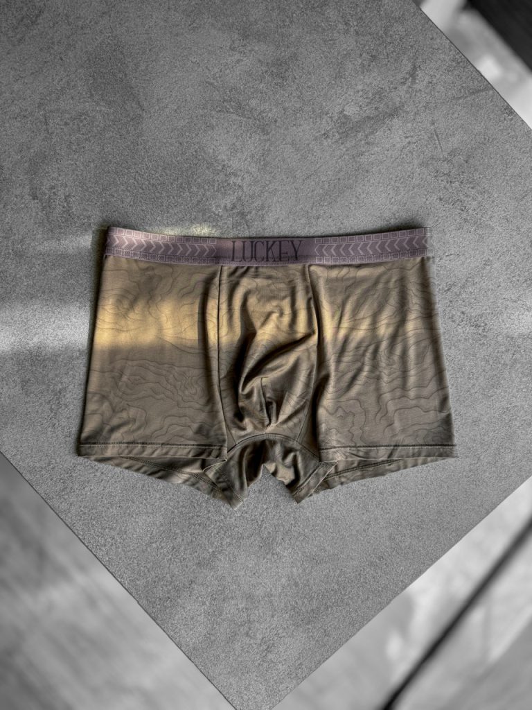 شورت مردانه پادار Luckey برند Yashen