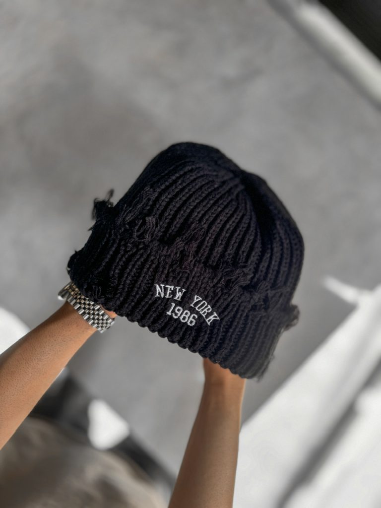 صفحه اصلی 20 کلاه بافت زاپدار New Your 1986 کد 578