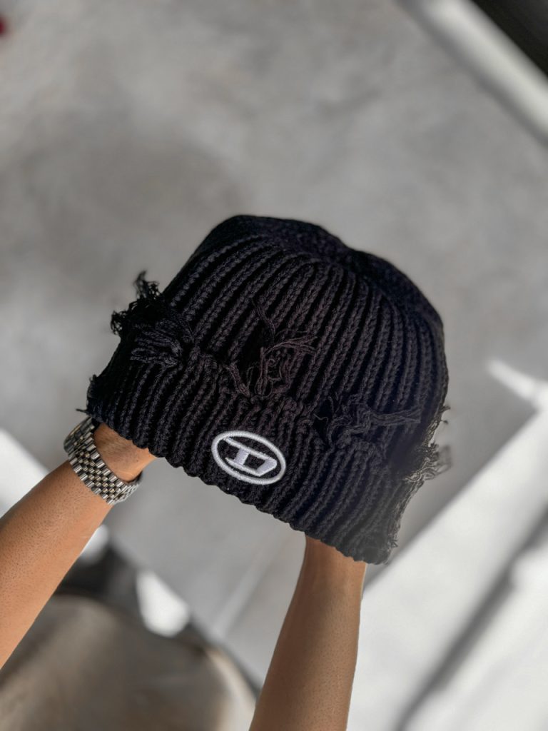 کلاه بافت زاپدار Diesel کد 579