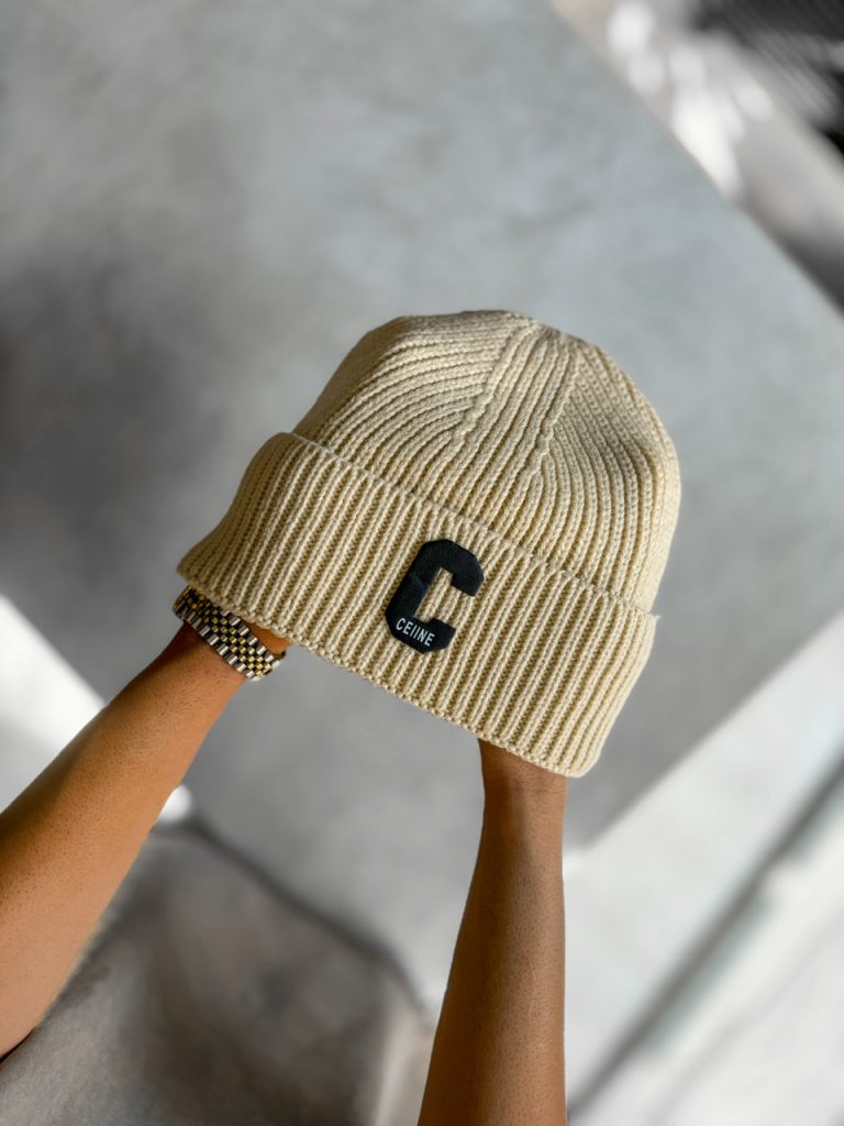 صفحه اصلی 34 کلاه بافت Celine کد 568