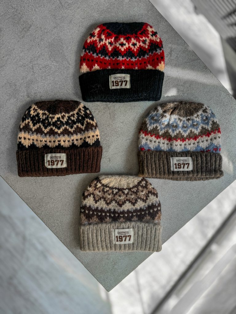 کلاه بافت موهر وینتیج 1977 کد 574