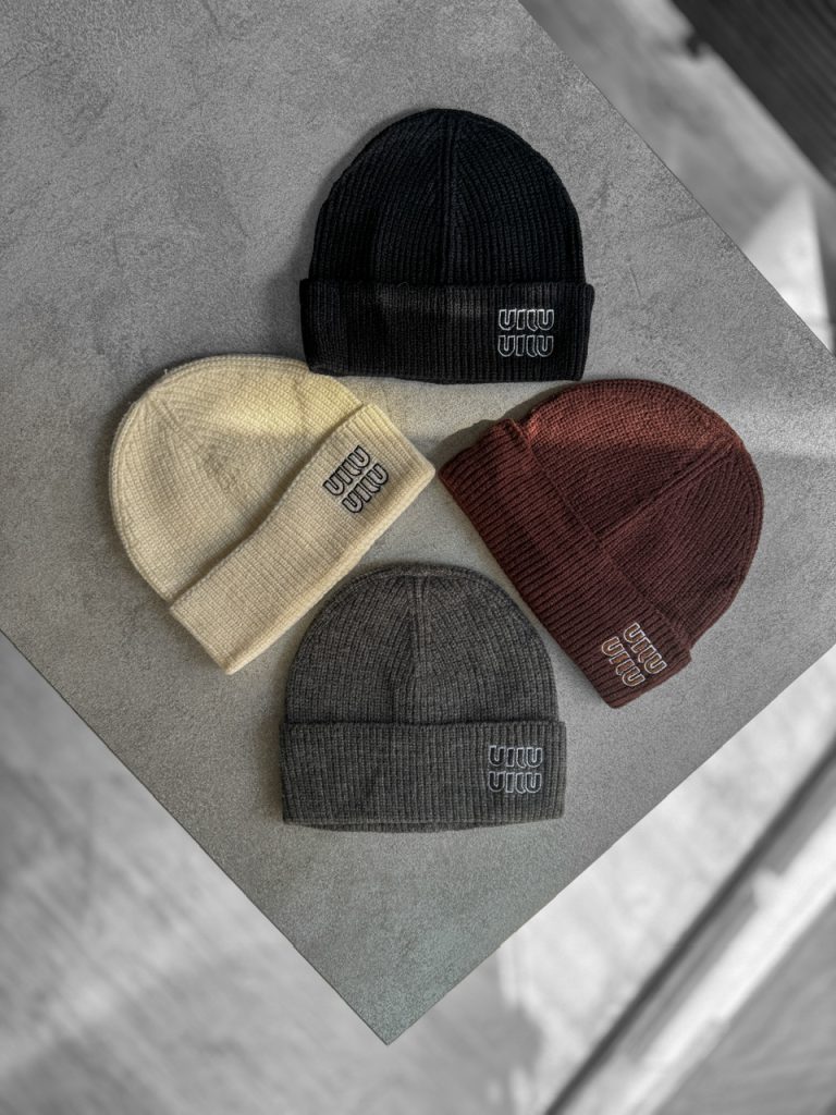 کلاه بافت گلدوزی Miu Miu کد 581