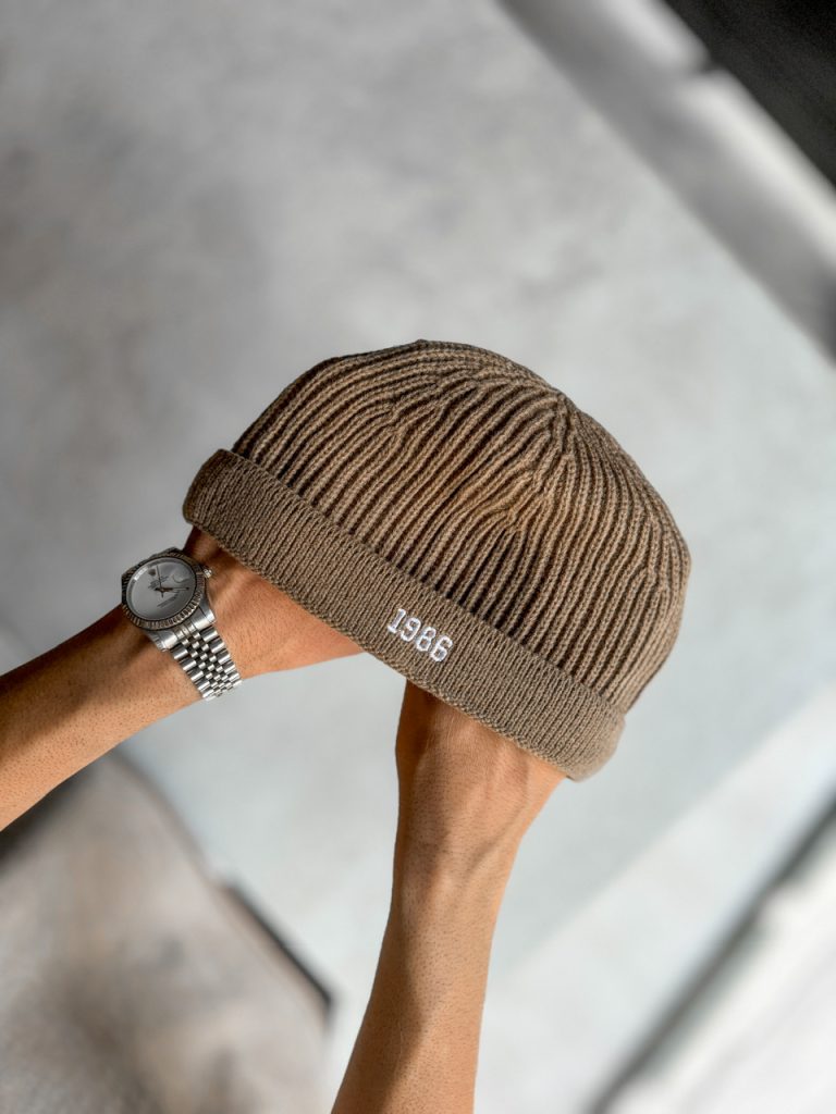 کلاه بافت لئونی 1986 کد 587