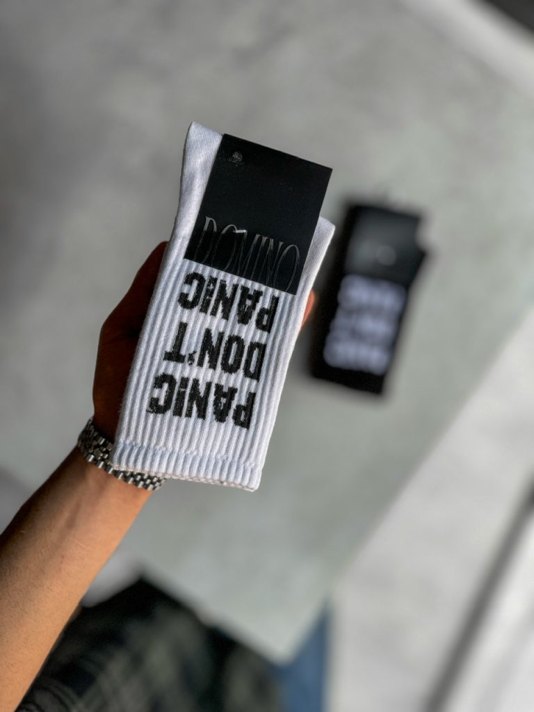 صفحه اصلی 118 جوراب ساقدار Panic Dont Panic کد 669